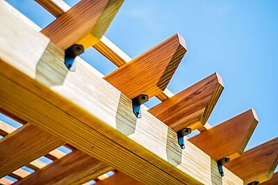 Simpson Strong-Tie Outdoor Accents - ORNAMENTAL Angle - PC Over ZMAX Simpson Strong-Tie Outdoor Accents - ORNAMENTAL Angle - PC Over ZMAX