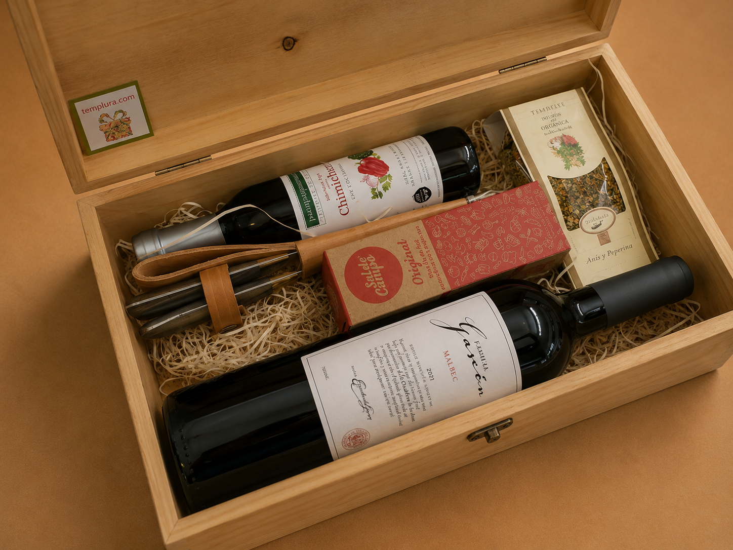 Caja para asados y juego de cubiertos para Yokohama