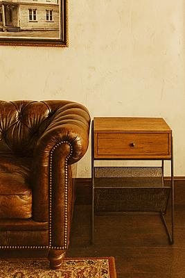 Tracey One Drawer End Table with Magazine Rack