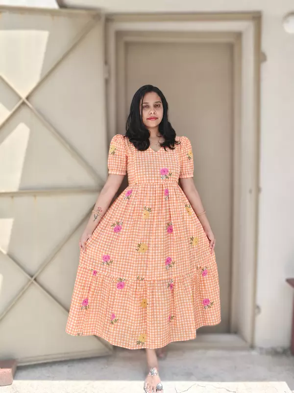 Cambric Cotton: Checks Maxi 'Orange' Feeding