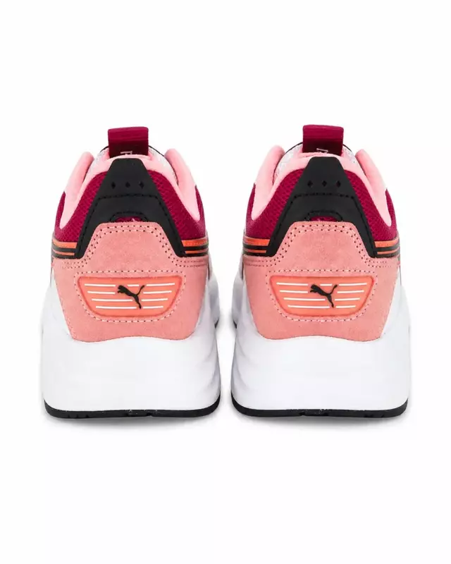 Puma - حذاء رياضي PUMA بتصميم ريترو عصري