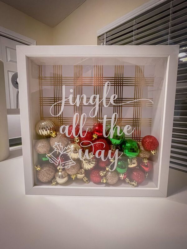 Christmas Magic Bloom Shadowbox