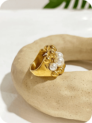 Chunky Pearl Ring
