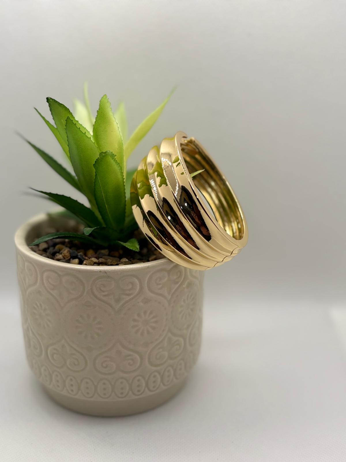 Chunky Ridged Gold Bangle Bracelet