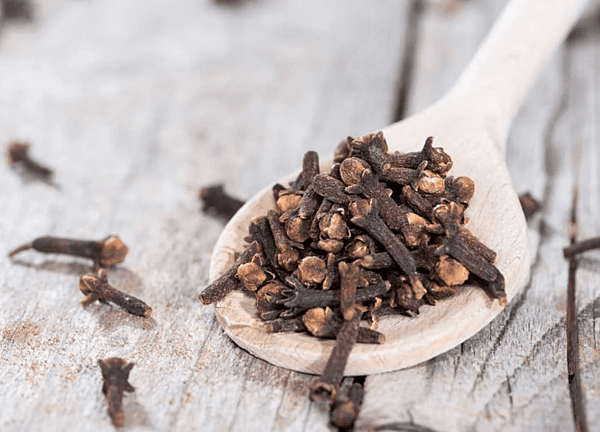 Whole Cloves / Laung / Lavang