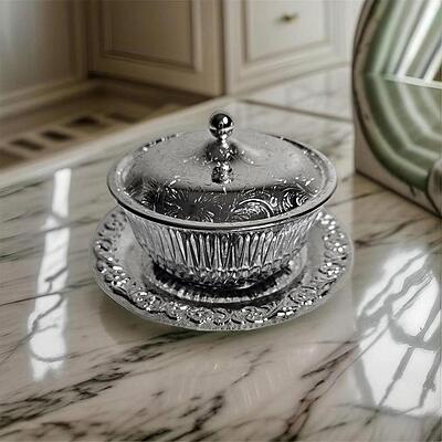 Queen Anne Jam/Butter Dish with Silver Plated Base & Lid with Glass Dish.(Non-Tarnish)SKU #: 0/471.