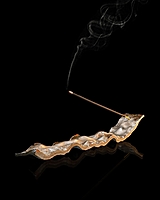 Crumpled Calm Incense Holder