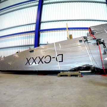 Aviationtag Douglas DC-3 - Rosinenbomber - DCXXX - Silver