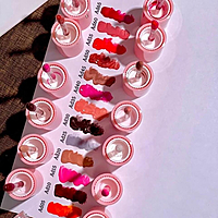 Adventure Glasting Lip Gloss-
