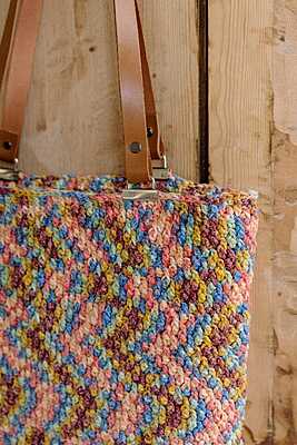 Borsa fatta a mano con DMC Eco Vita 4 Multicolor Colore 106