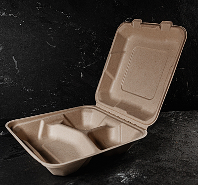 3 -Compartment Clamshell