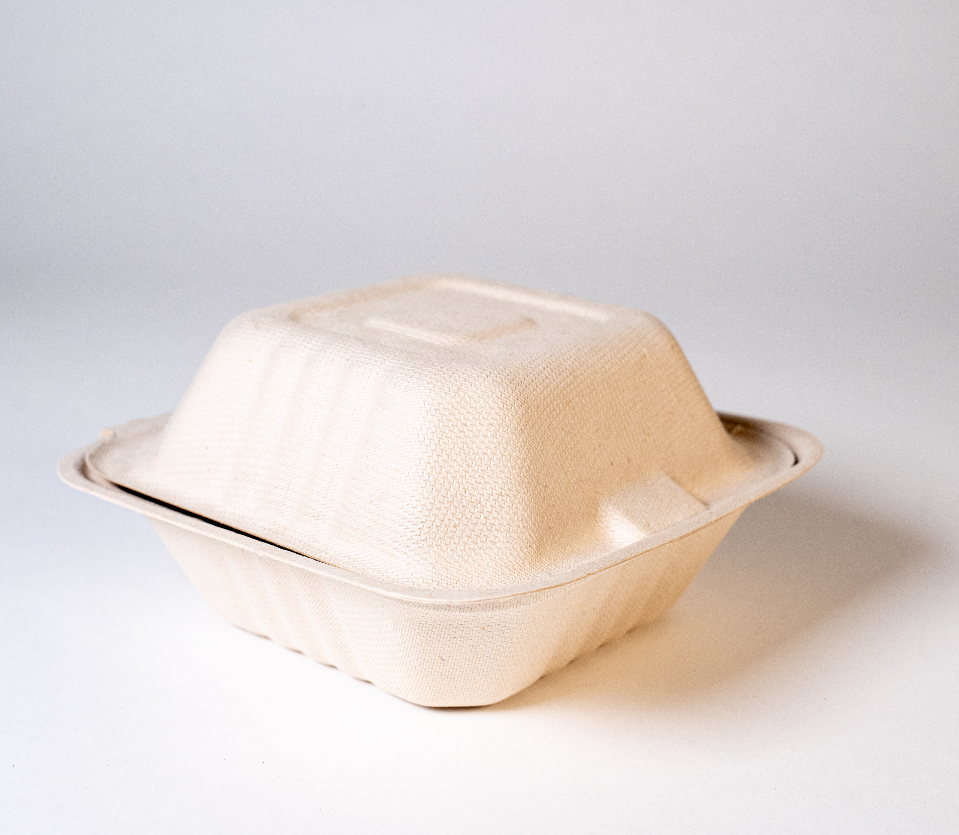 6" Bagasse Hamburger Box: 500 Ct Case