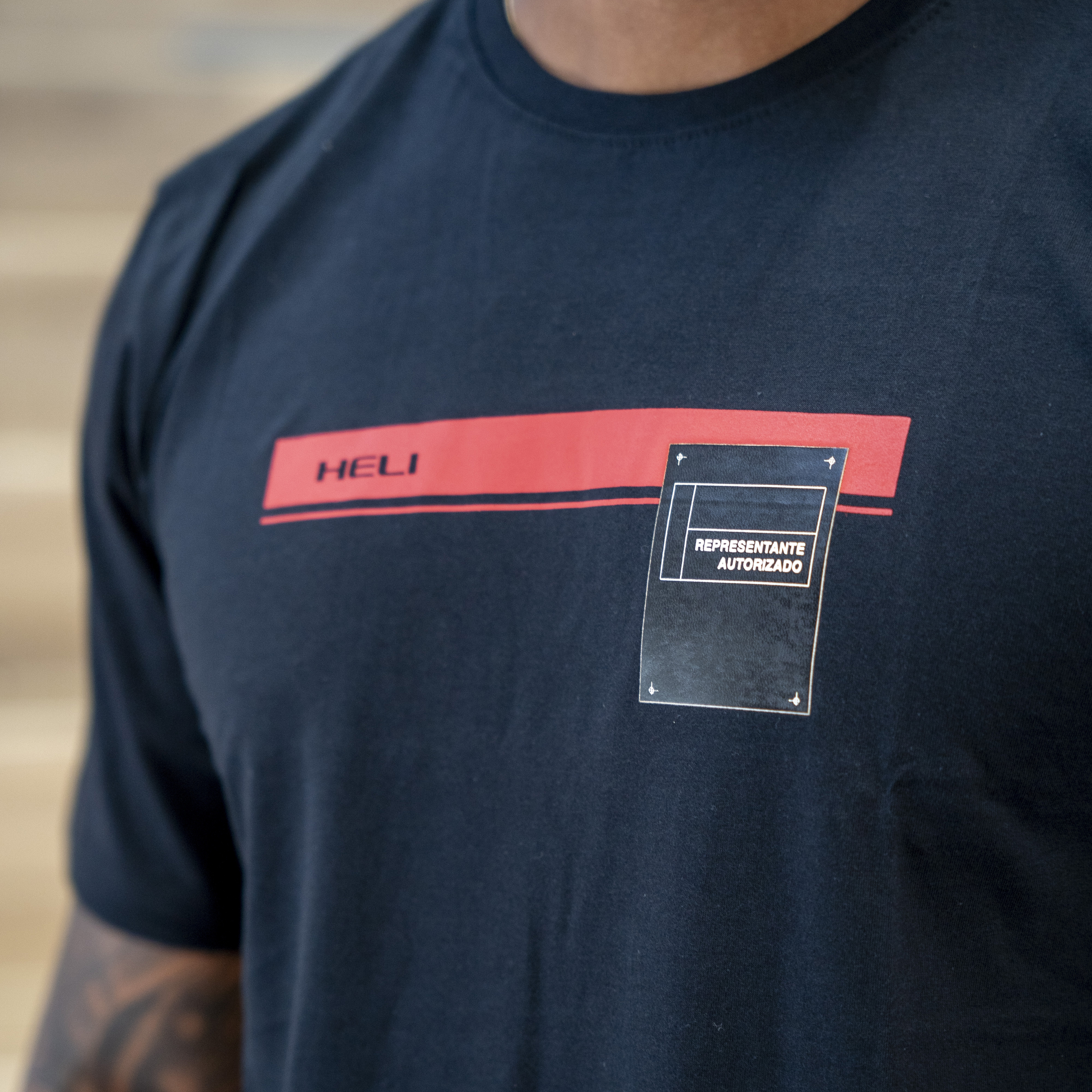 CAMISETA PRETA KIT WORK