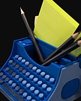 Typewriter Sticky Note Holder