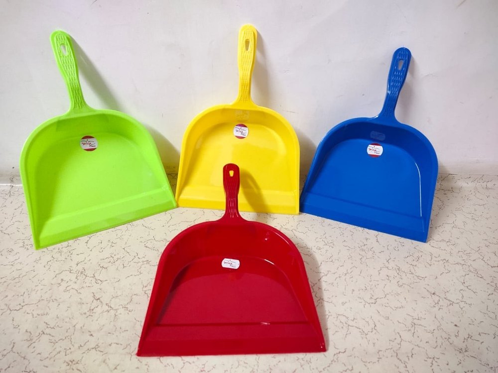 DUSTPAN PLASTIC