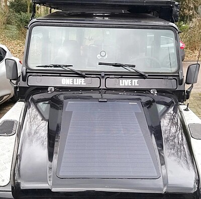 Defender 110/90 (1984-2006) 75W Bonnet Flexible Solar Panel