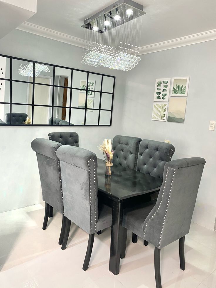 Luxury Dining Table