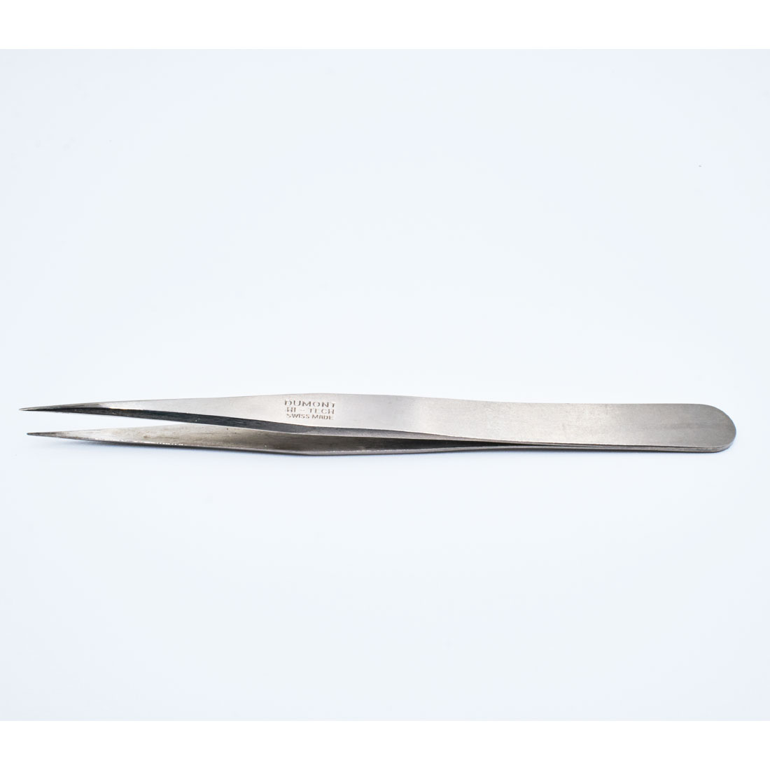 Dumont Titanium 3TI Tweezer_front view