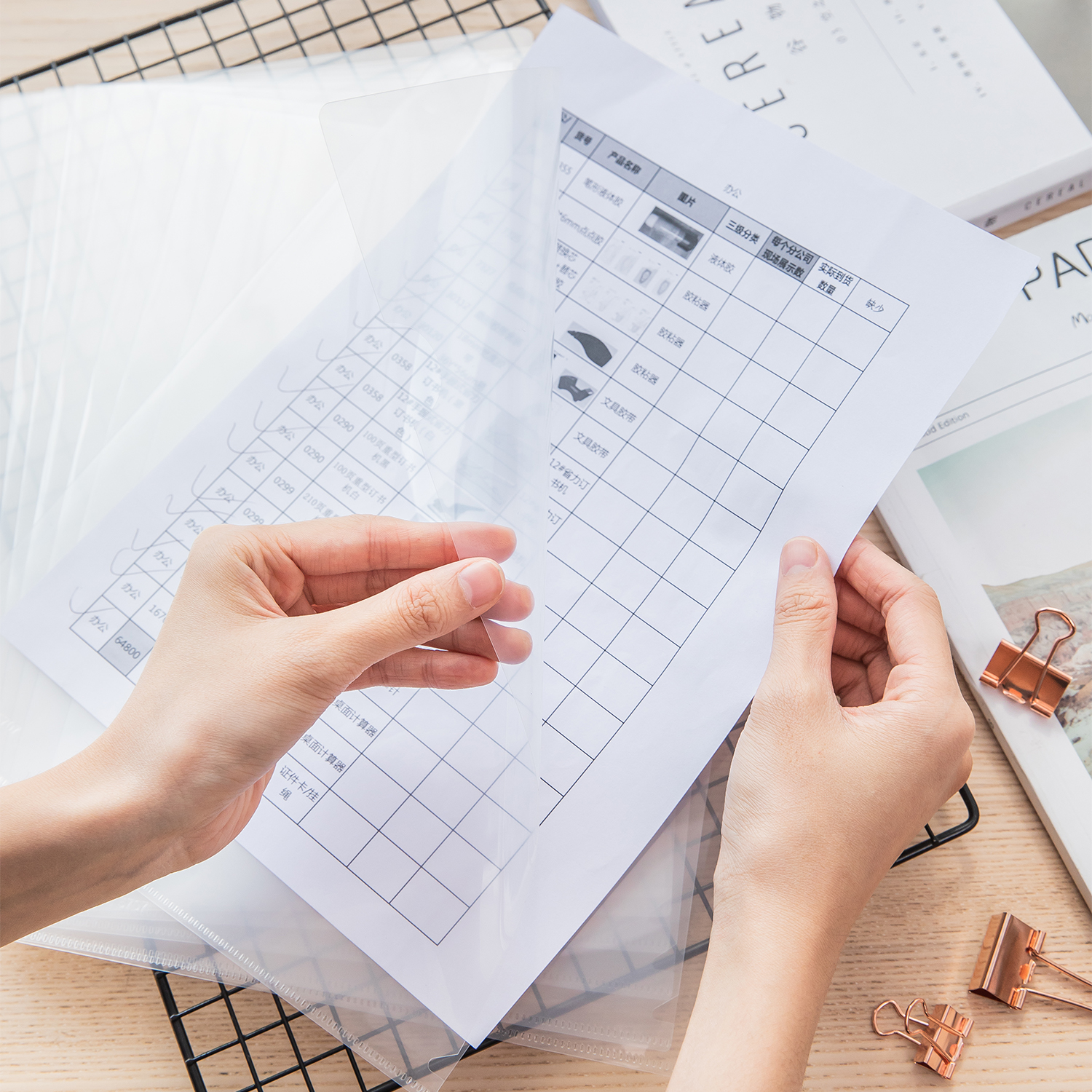 DELI E5707 L-SHAPE FOLDER CLEAR A4 160MI