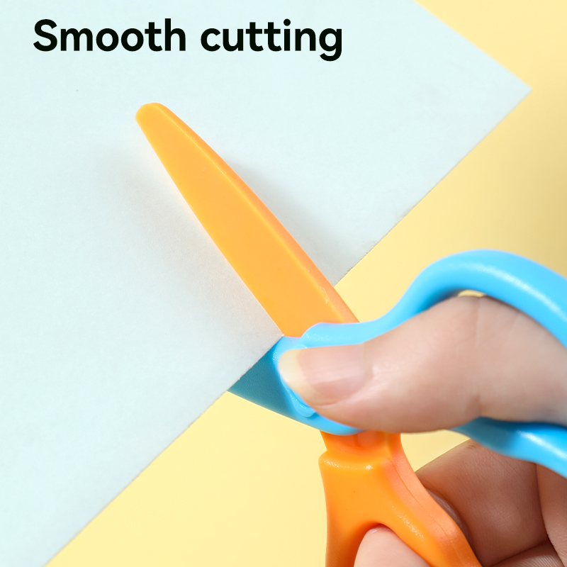 DELI E6067 SCHOOL SCISSORS WITH PVC BLADES 4.8" 120MM