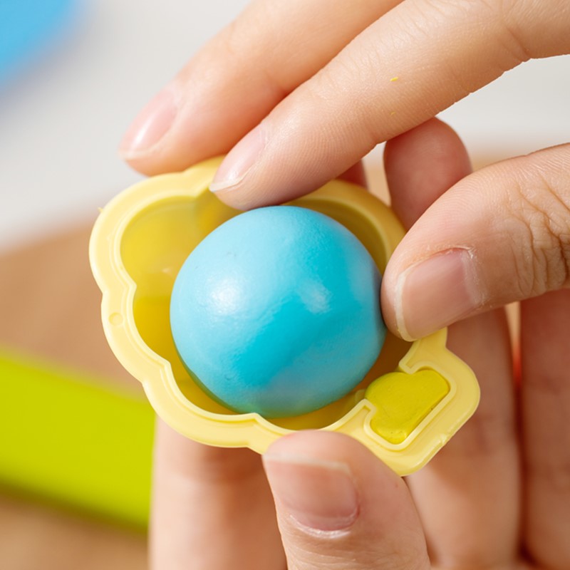 DELI #H719-6 PLASTICINE 6 COLORS 108G