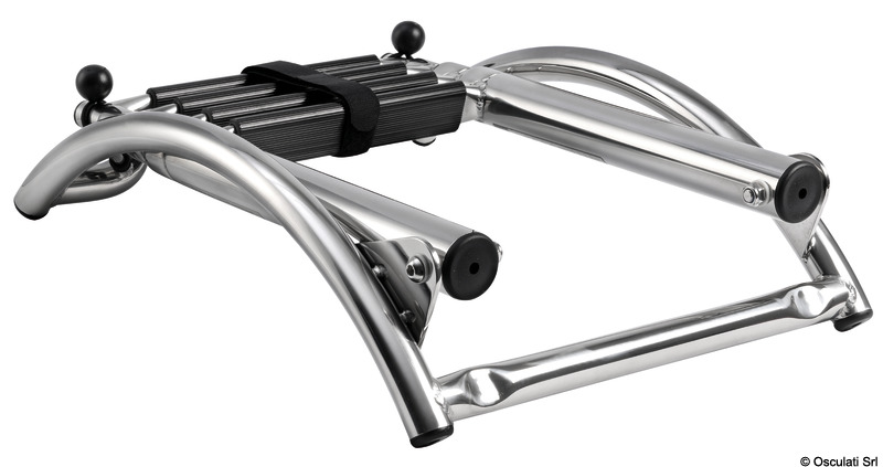 Quick-release ladder for Inflatables tubes