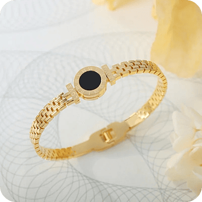 Elegant Love Bracelet