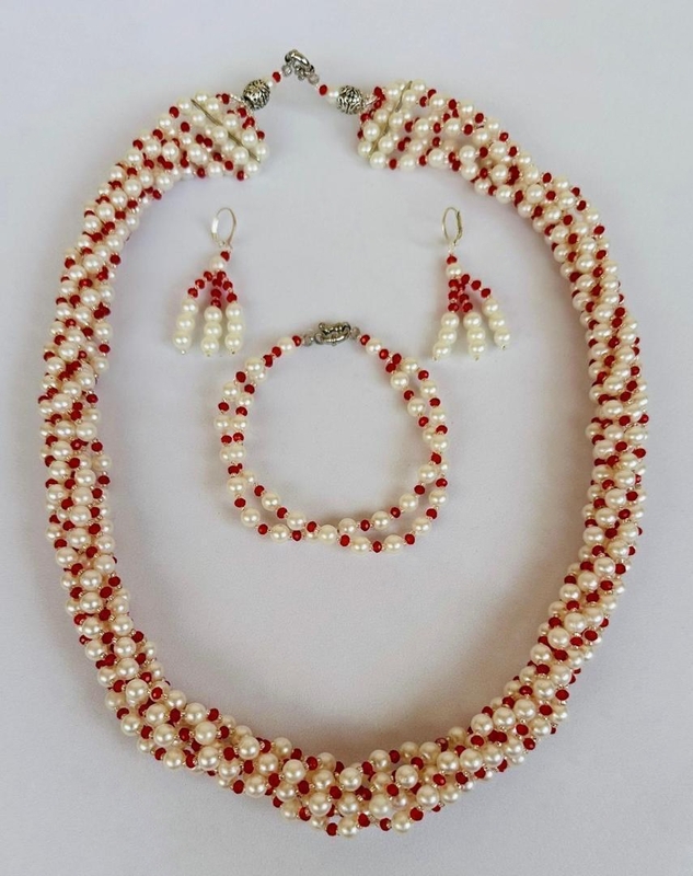 Ensemble Collier, Bracelet et Boucles d’Oreilles – Perles Rouge & Blanc