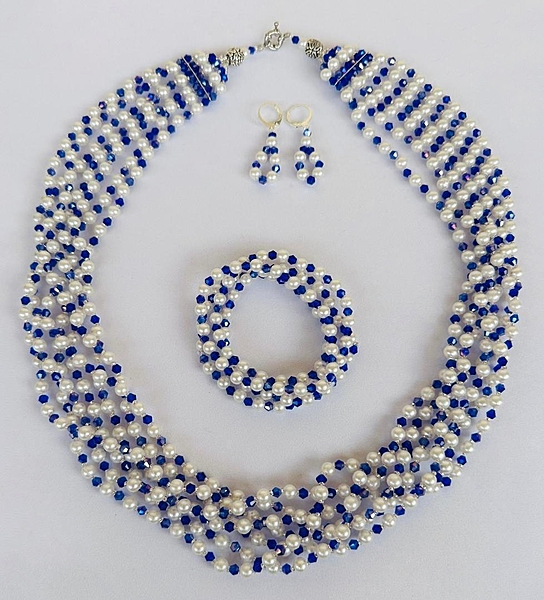 Ensemble Collier, Bracelet et Boucles d’Oreilles – Perles Bleu nuit & Blanc