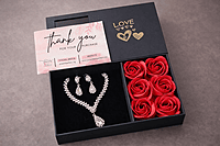 Rose Box with a Jewellery Set