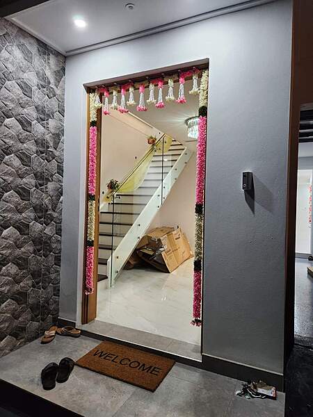 Sharu Space Door Set Design 6