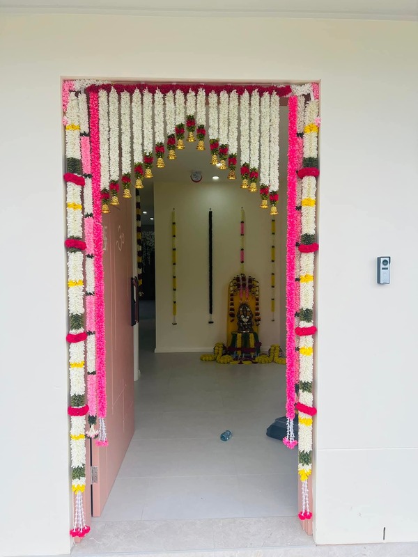 Sharu Space Door Set Design 3