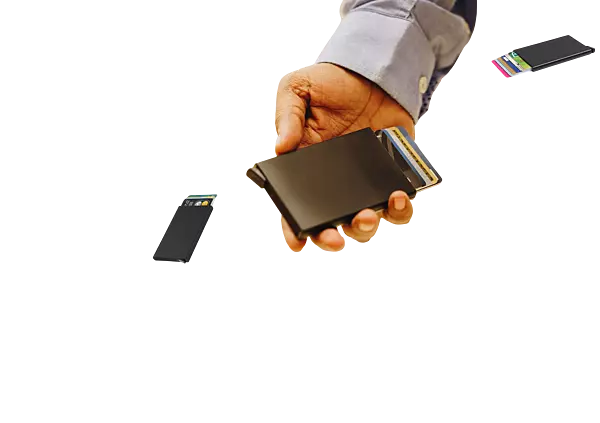 CREDIT CARD HOLDER WITH RFID BLOCK Pockate