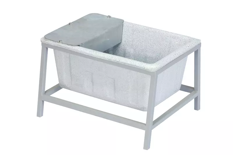 Farmex Drinker Trough 50L with 40cm galvanized steel stand showing dimensions - right side