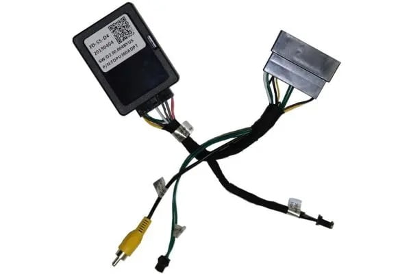 FACTORY FORD 360 CAMERA RETENTION ADAPTOR (ONLY FOR FACTORY TOUCH SCREEN CONTROLLED 360 SYSTEM)