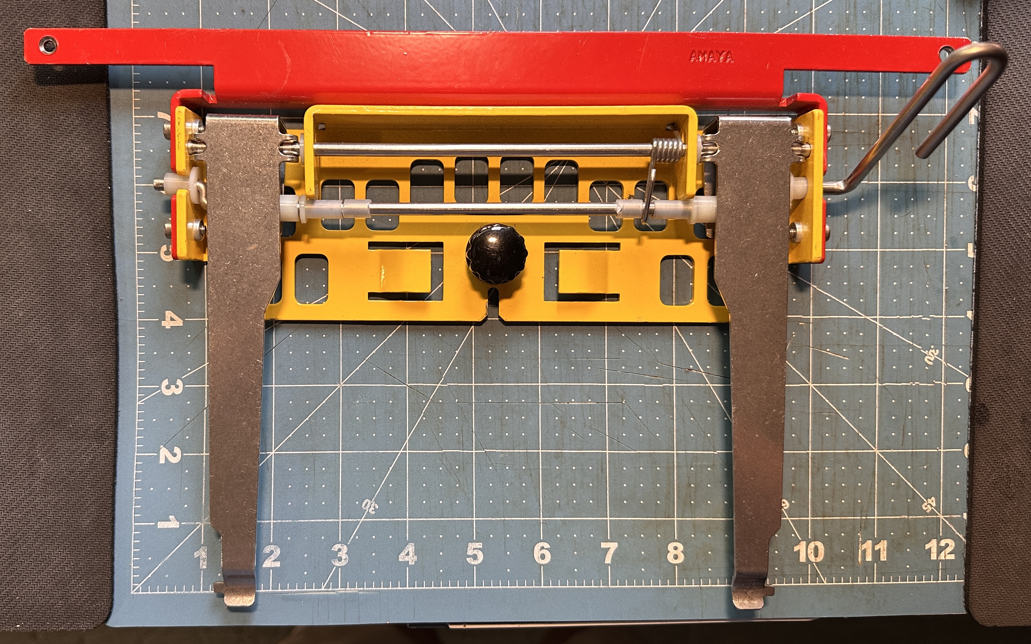 Slim line 1 clamp with 2 windows