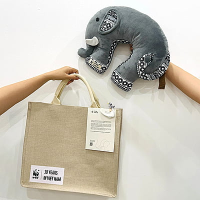 Gối Cổ Voi WWF - Thủ Công Nhồi Bông Gối Cổ Voi WWF - Thủ Công Nhồi Bông