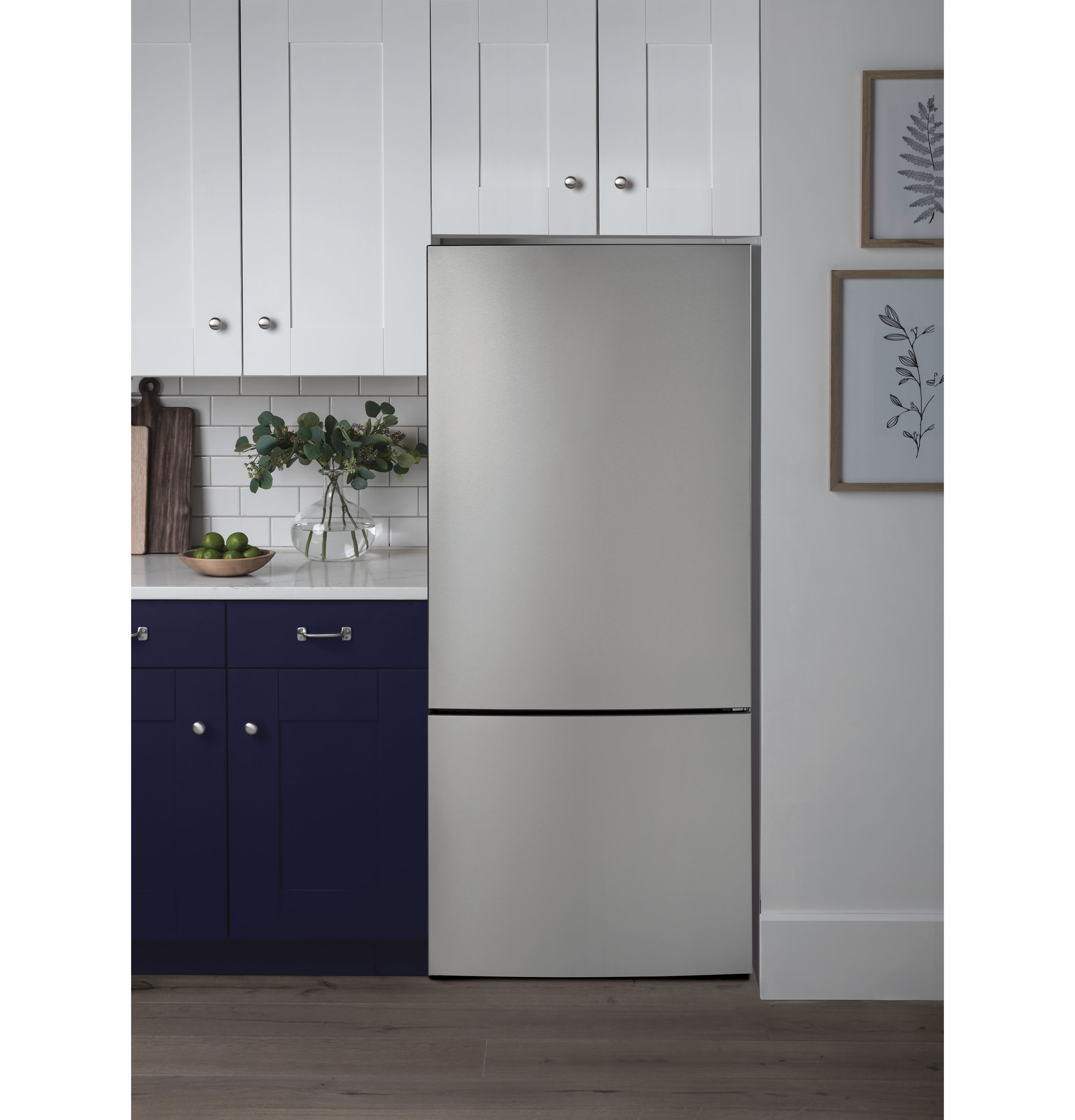 GE® GBE17HYRFS ENERGY STAR® 17.7 Cu. Ft. Counter-Depth Bottom-Freezer Refrigerator GE® GBE17HYRFS ENERGY STAR® 17.7 Cu. Ft. Counter-Depth Bottom-Freezer Refrigerator