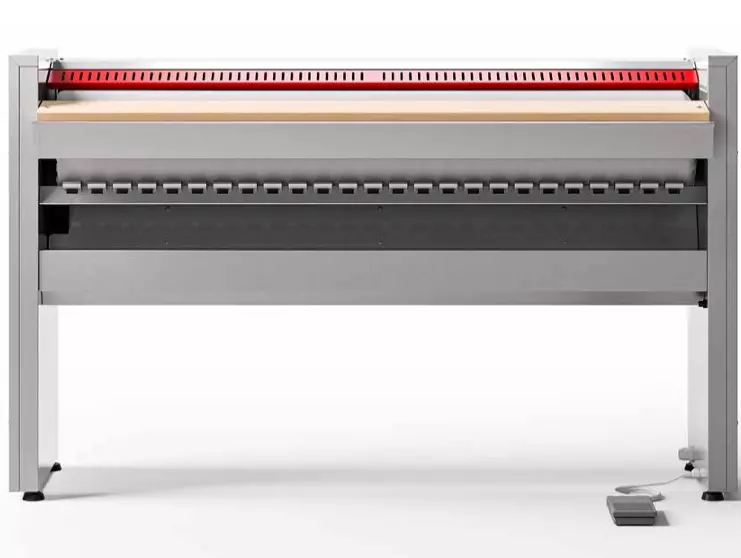 GI1418 Planchador de rodillo