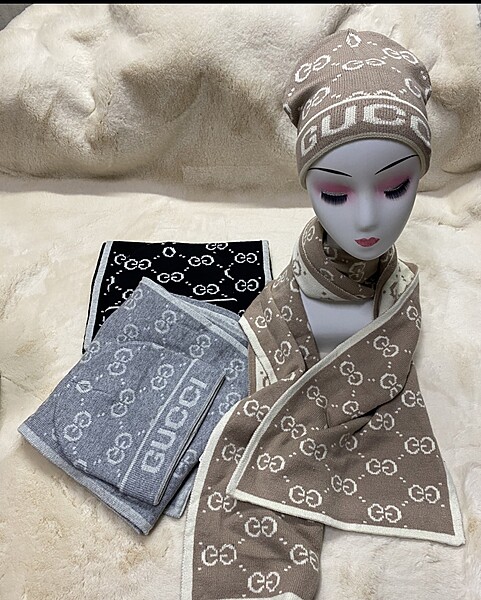 GUCCI HAT SET