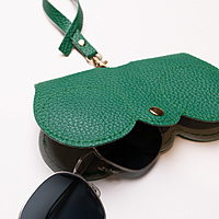 Glass Case Leather Blue Peacock