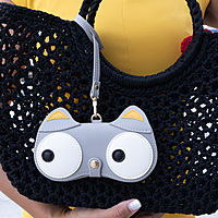 Glass Case Leather Gray Cross-eyed Cat