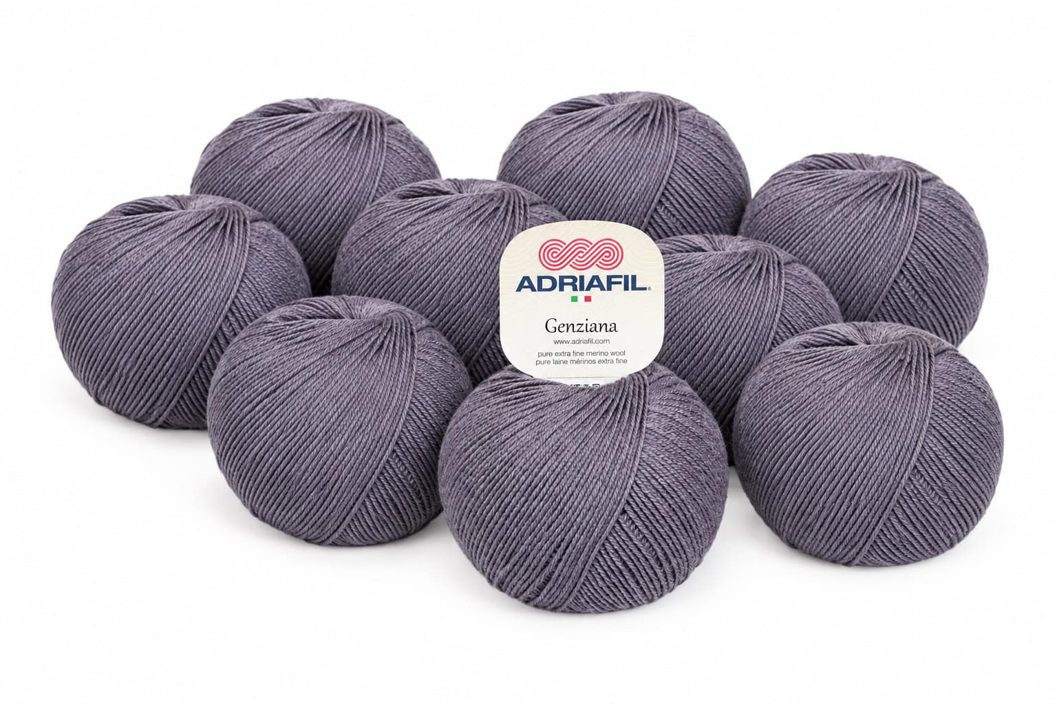 Lotto 650 gr. Adriafil Genziana col. 50 Uva Lotto 650 gr. Adriafil Genziana col. 50 Uva