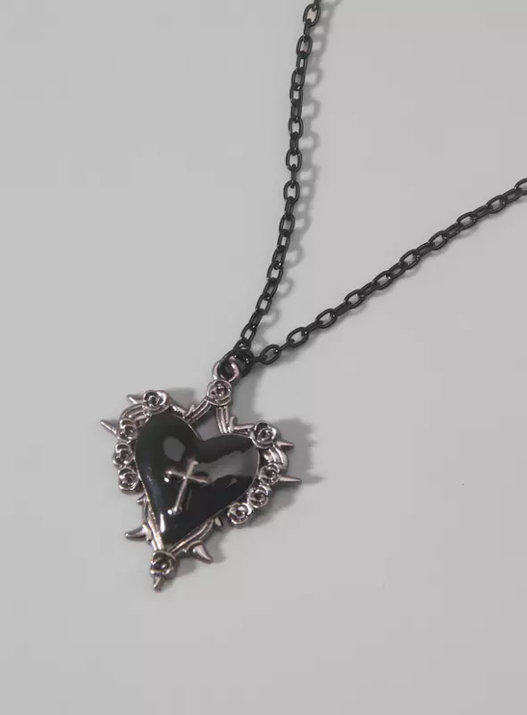 Gothic Thorn Rose Necklace