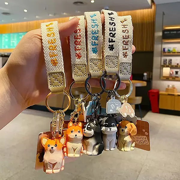 Lovely Creative Resin Dog Doll Key Chain with Strap – Cute Puppy Bag & Car Charm