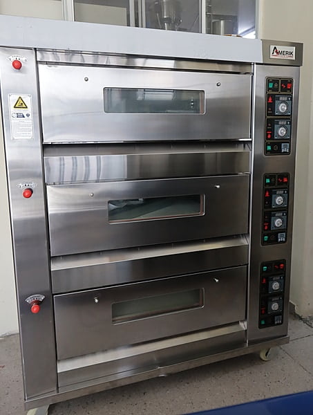 HLY-306LB Horno a gas con piedra refractaría de 3 niveles lata Americana