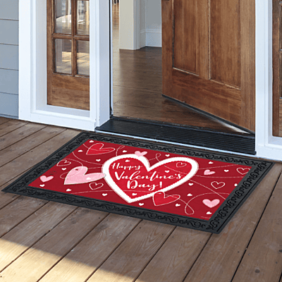 Heart Toss “Happy Valentine’s Day” Doormat