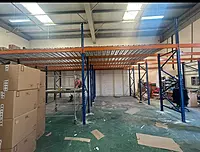 HEAVY DUTY SHELVING (MADE IN MALASIYA)
