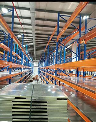 HEAVY DUTY SHELVING (MADE IN MALASIYA)