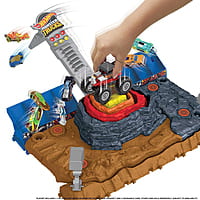 Hot Wheels Monster Trucks Arena Smashers Bone Shaker Ultimate Crush Yard Playset